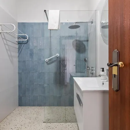 Casa Forno De Cal - By Wehost *