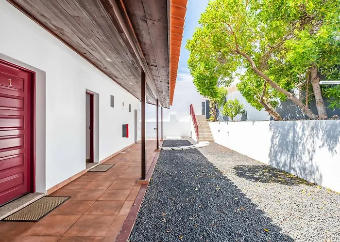 Casa Forno De Cal - By Wehost * 圣港
